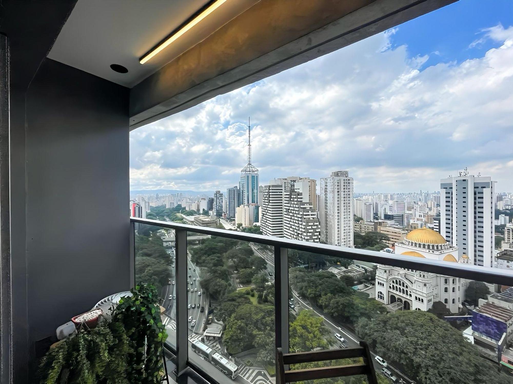 Luxo No Coracao De Sao Paulo, Estacionamento Pago